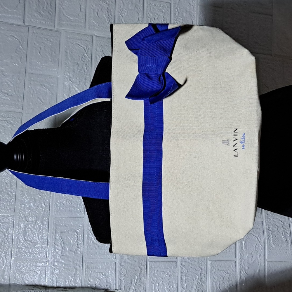 LANVIN en Bleu Tote Bag